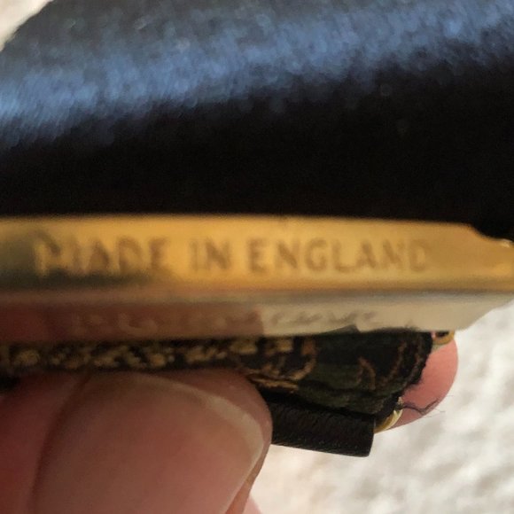 Vintage Trafalger Limited Editon Silk Suspenders - Tigers - Picture 8 of 13